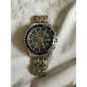 Elgin Men's Silver Toned Link Band Analog Watch Not Authentic